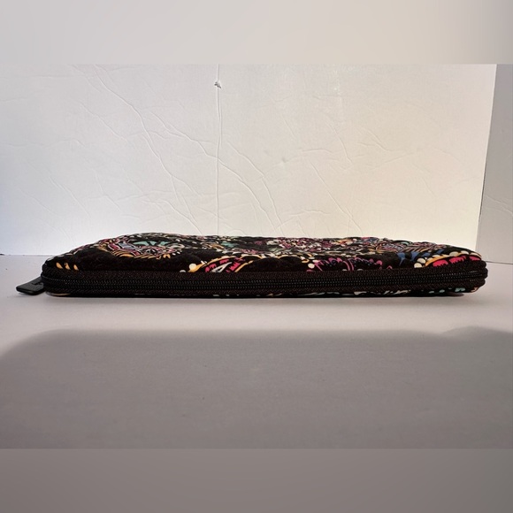 Vera Bradley Quilted Cotton Zip Laptop Tablet Sleeve Bandana Swirl 10” x 8.5” - Picture 4 of 9